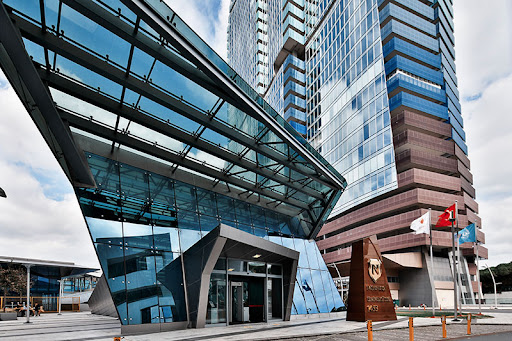   İstanbul Ni̇şantaşi Üni̇versi̇tesi̇