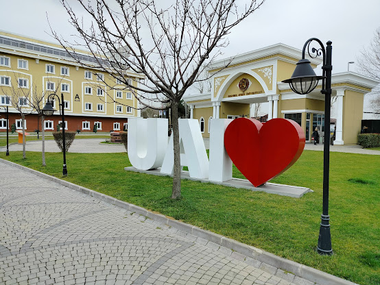 İstanbul Aydin Üni̇versi̇tesi̇